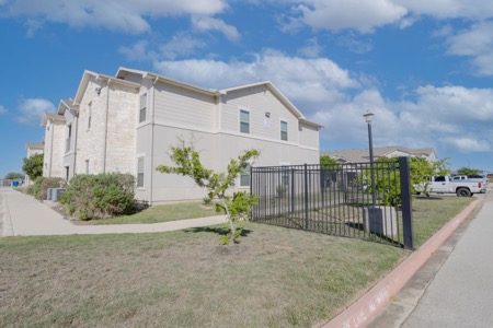 cayetano-la-vernia-04-10-26-05