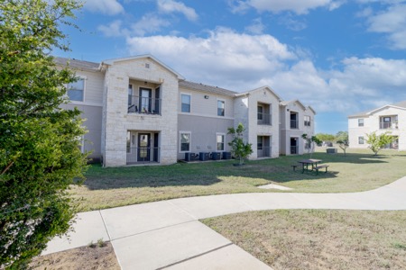 cayetano-la-vernia-04-10-26-10