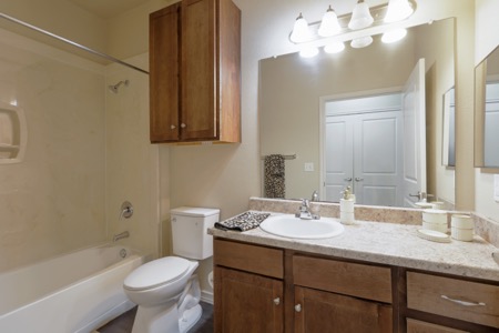 cayetano-la-vernia-04-10-26-25