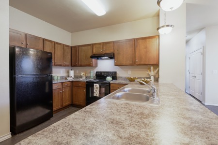 cayetano-la-vernia-04-10-26-29